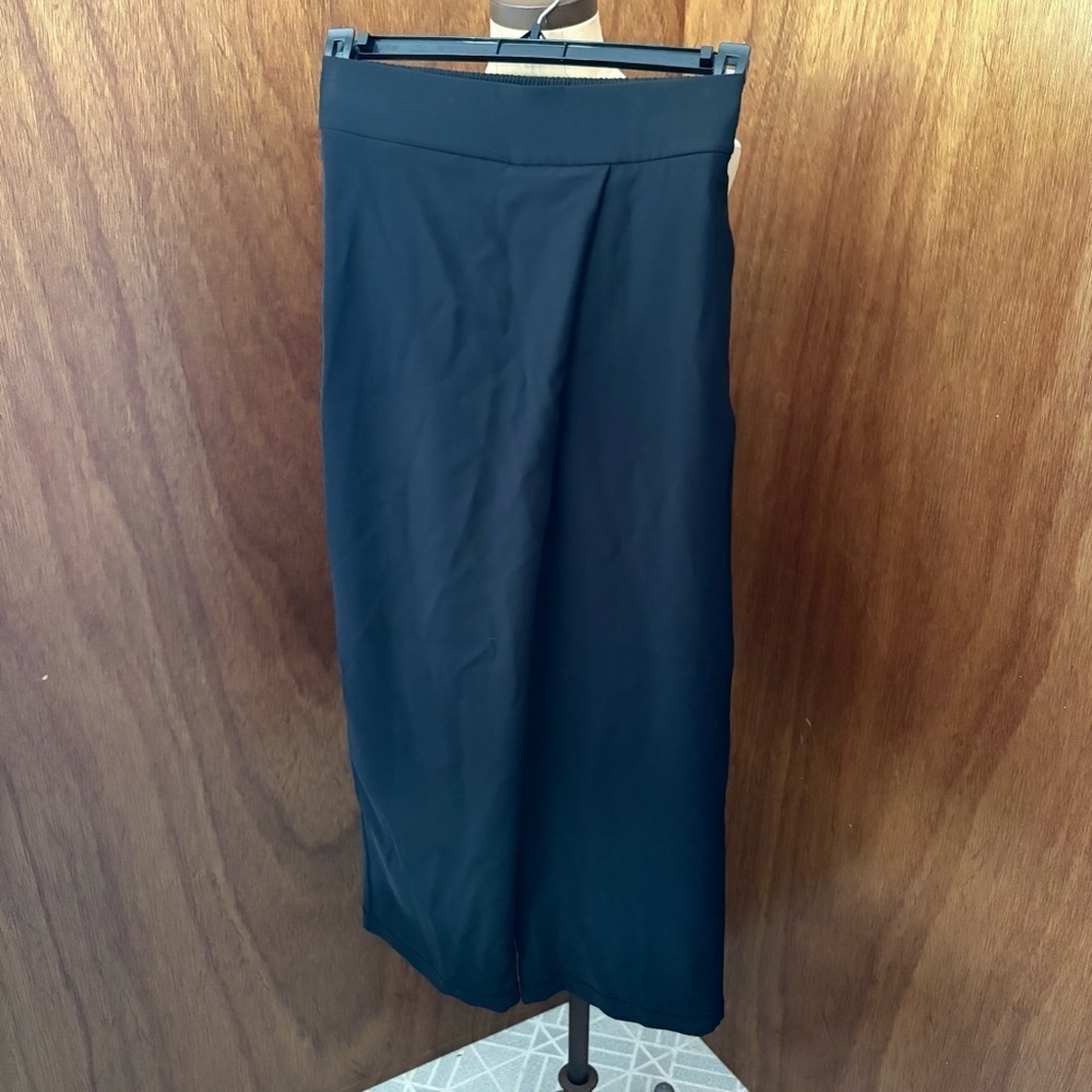 LULULEMON sz 4 With The Flow Black Pants Wrap Front Travel Woven